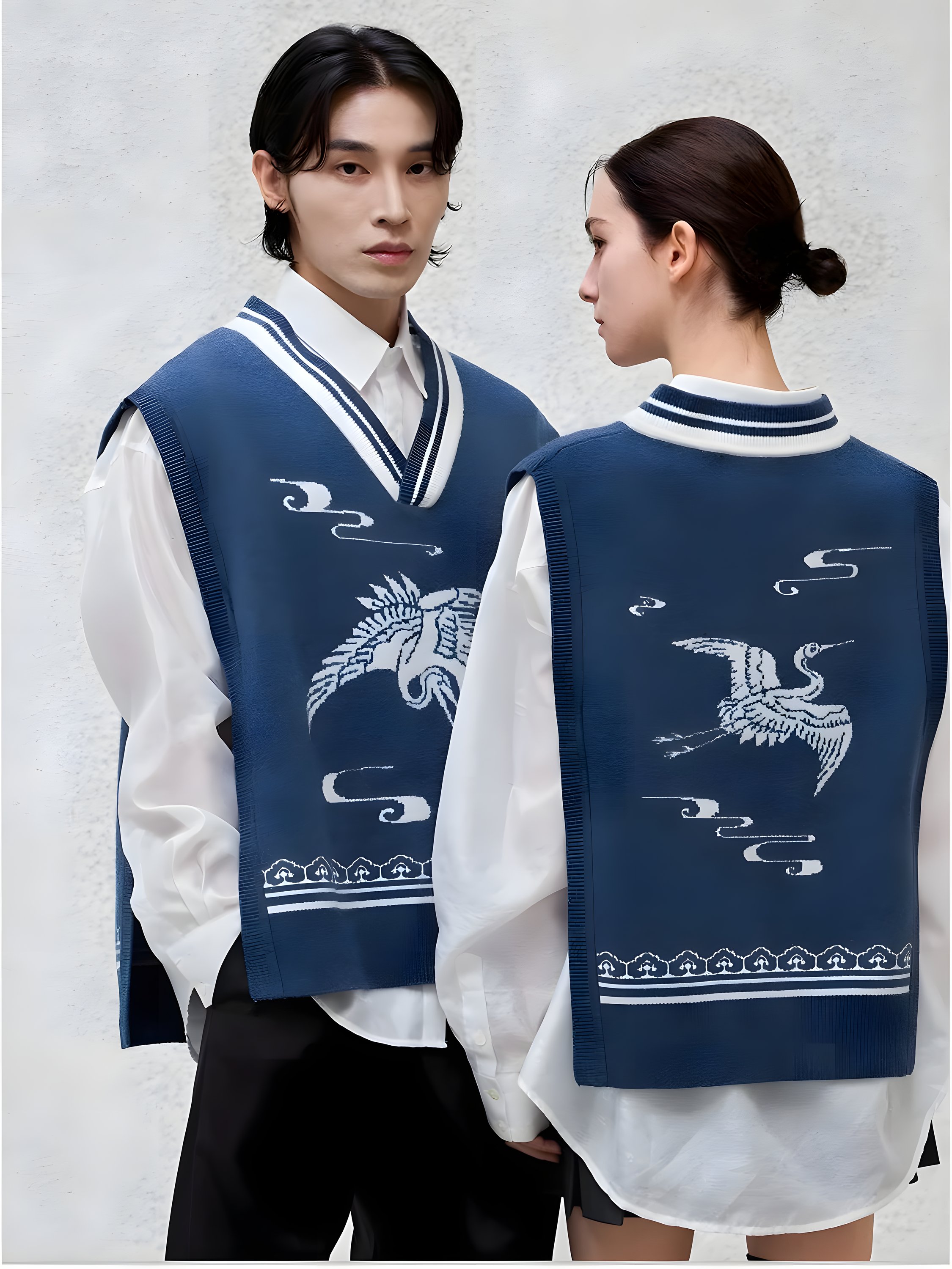 The Cheonghwa Knit Baeja (Blue)