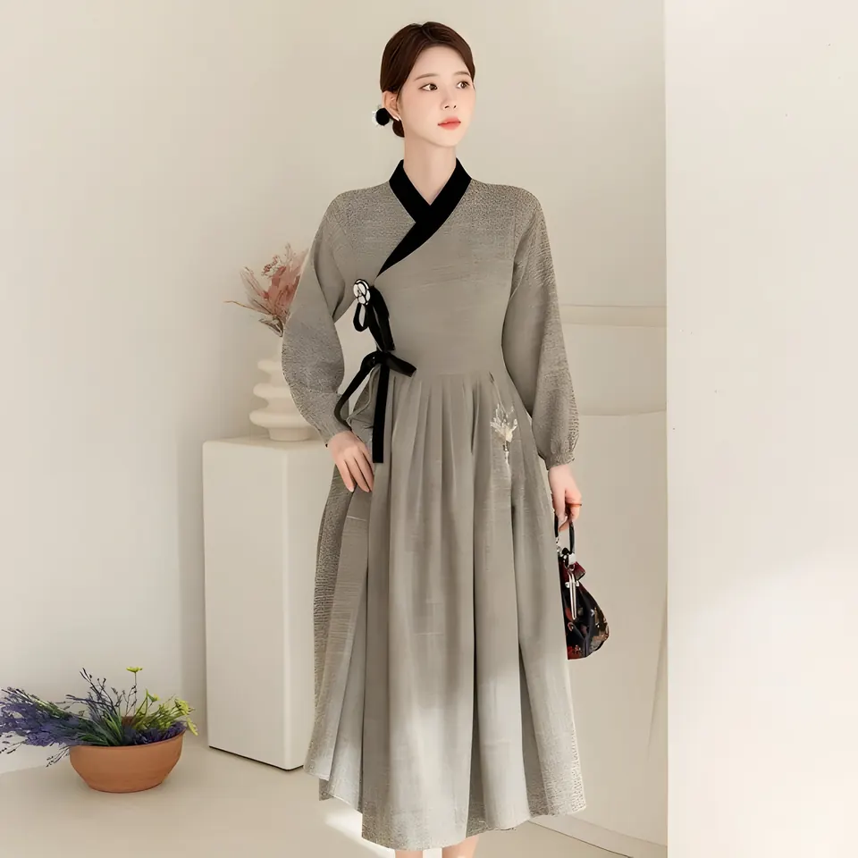 The Garang Velour Cheollik, dress from the collection, product photograph